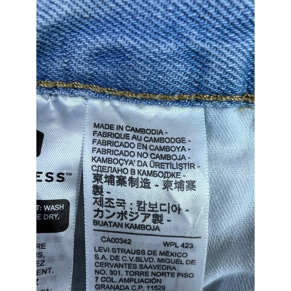 Levis levi 517